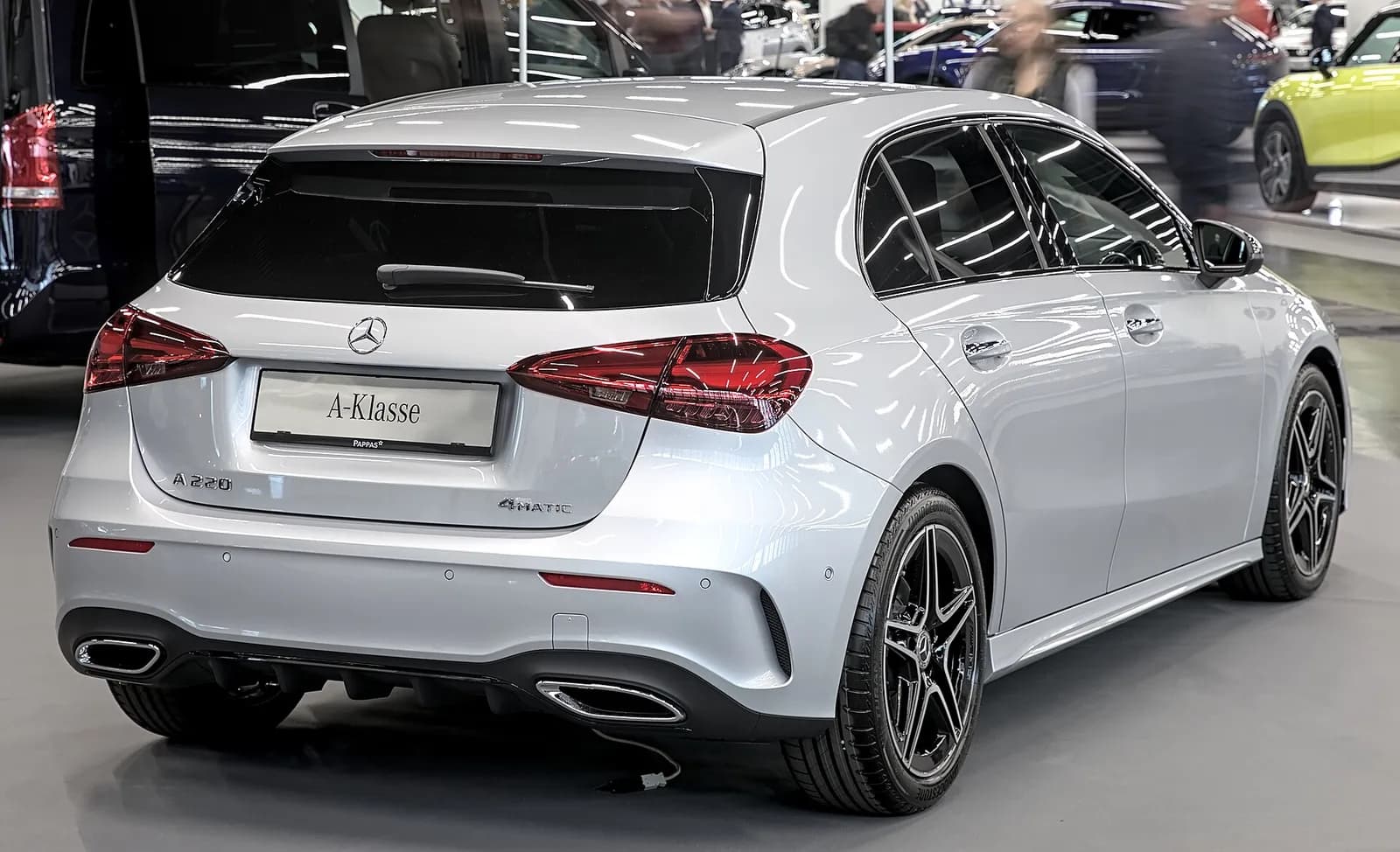 Mercedes-Benz Classe A 180 d AMG Line (1/4)
